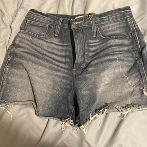 Madewell perfect jean short